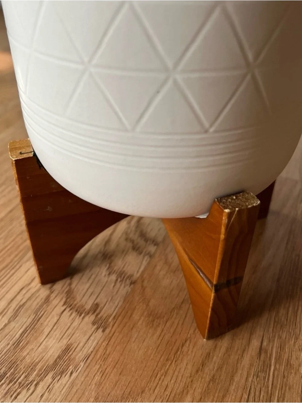 Planter Ceramic Pot with Wood Stand